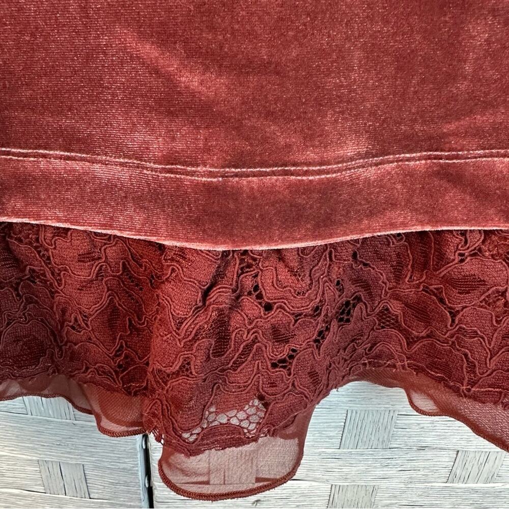 Sundance Womens Grace Velvet Lace tunic long sleeve Whimsigoth bohemian fuzzy - Picture 3 of 8